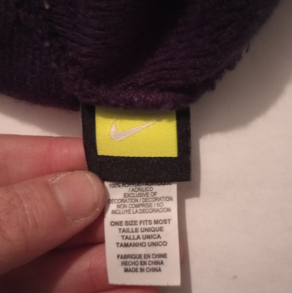 Nike Virginia Cavilers beanie - Picture 4 of 6
